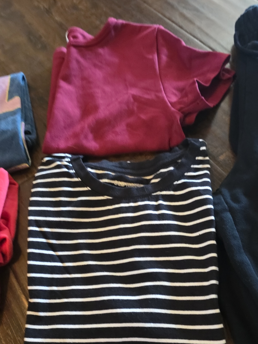 Large Bundle - Picture 3 of 4